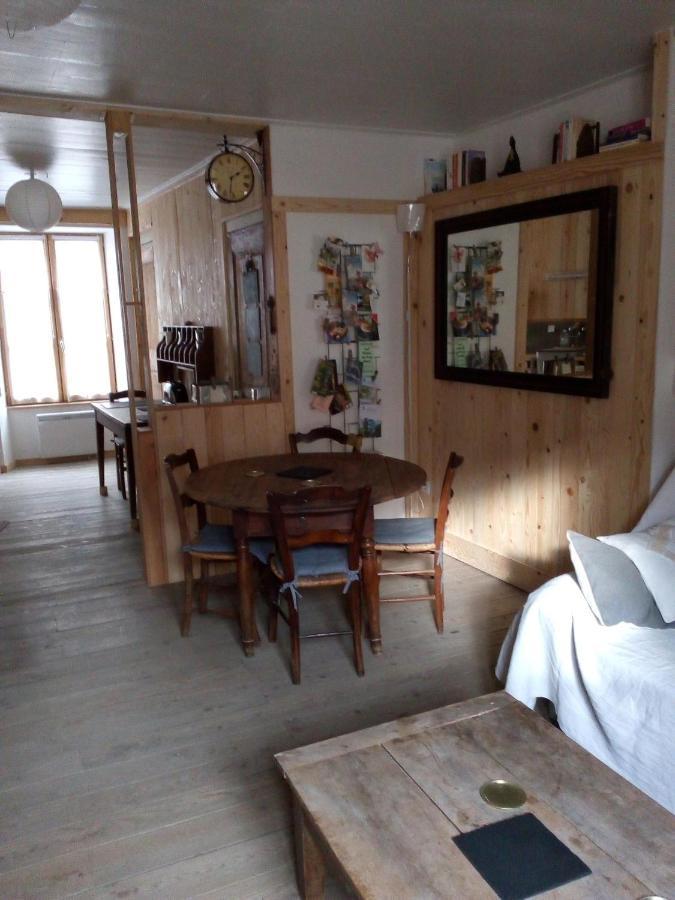 Au 17 Hotell Murat  Eksteriør bilde